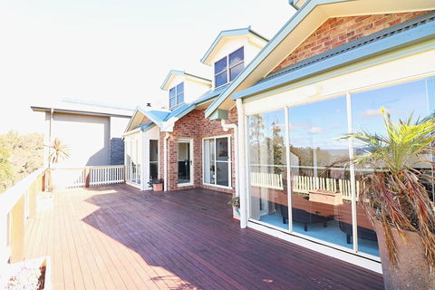 Whale Cove Circuit - Maitland Accommodation 3