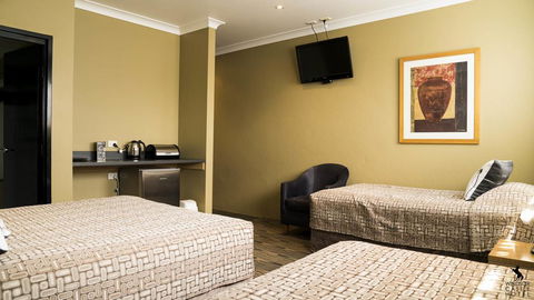Windsor Castle Hotel - Maitland Accommodation 1