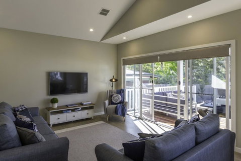 Winter Home - Our Place At Bright - Maitland Accommodation 2