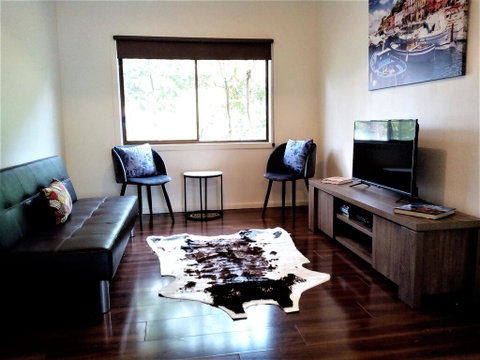 Wombat Cottage Albury - Maitland Accommodation 2