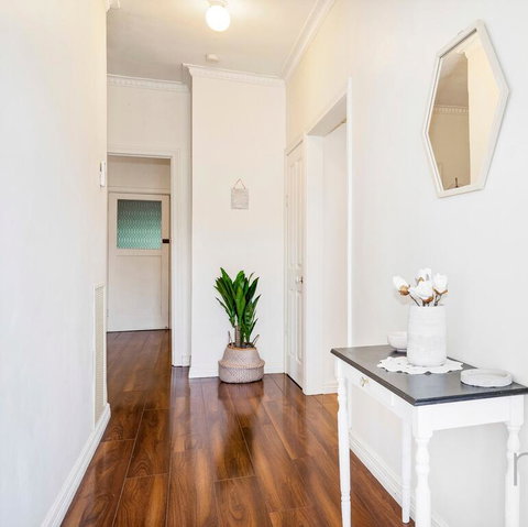 Wombat Cottage Albury - Maitland Accommodation 1
