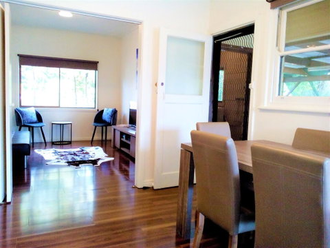 Wombat Cottage Albury - Maitland Accommodation 3