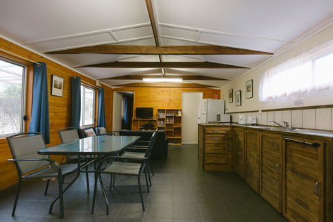 Wonboyn Cabins - Maitland Accommodation 0