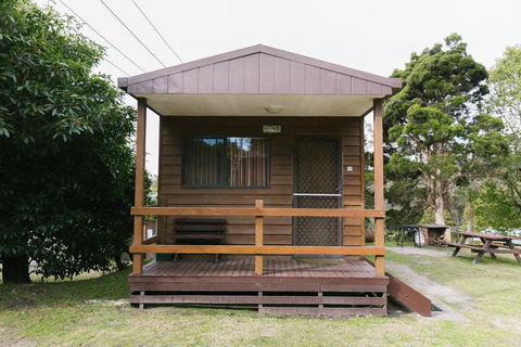 Wonboyn Cabins - Maitland Accommodation 1