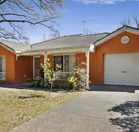 Wood Street Central - Central location - Maitland Accommodation