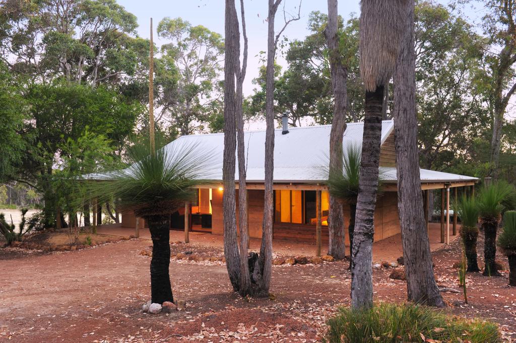  Maitland Accommodation