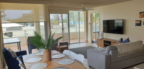 Wyuna Beachfront Holiday Apartments - Maitland Accommodation 1