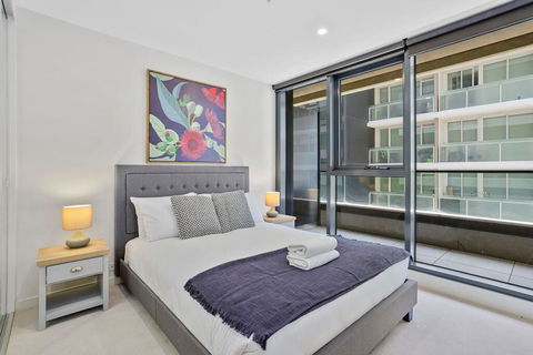 YARRA - YARRA Toorak Rd & Chapel St. Pool, Gym & Parking - Maitland Accommodation 2