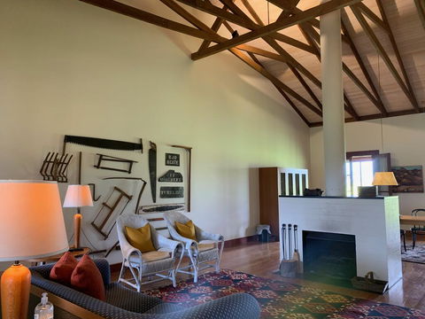 Yarrabandai Creek Homestead - Maitland Accommodation 2