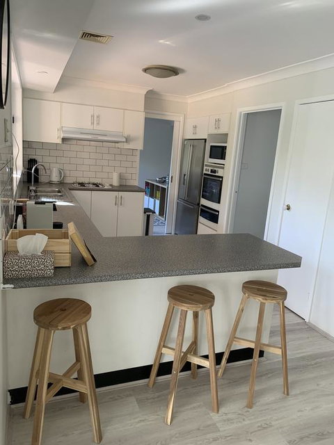 York Cosy Stays - Maitland Accommodation 3