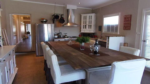 YSG The Edward Townhouse 155 - Steps To Town - Maitland Accommodation 0