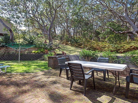 Adriana 3 Unit With A Backyard - Maitland Accommodation 3