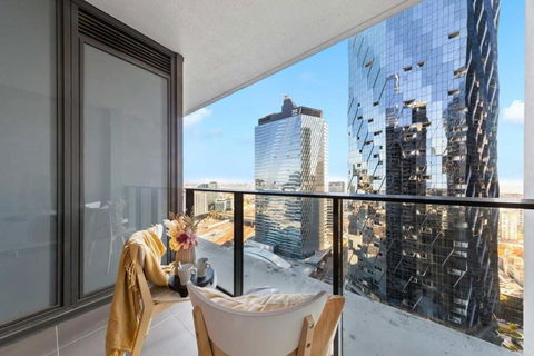 A 2BR Apt With City Views Next To Southern Cross - Maitland Accommodation 2