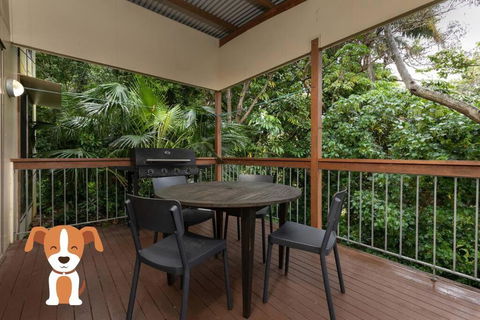 A Beach House - Maitland Accommodation 0