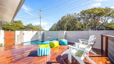 A Beachside Beauty With Pool - Maitland Accommodation 0