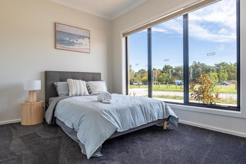 A Cosy 5Beds House In The Clyde - Maitland Accommodation 3