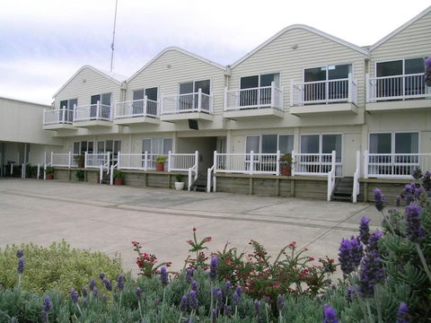 A Great Ocean View Motel - Maitland Accommodation 0