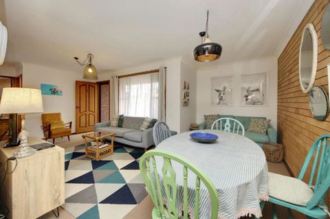 A Little Getaway - 17 Lawson St SWR - Maitland Accommodation 4