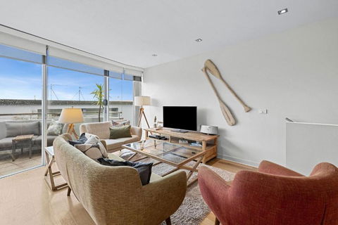 A Touch Of Class - Maitland Accommodation 2