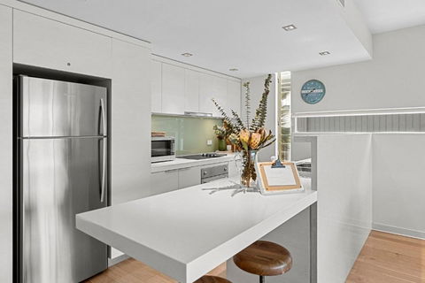 A Touch Of Class - Maitland Accommodation 4