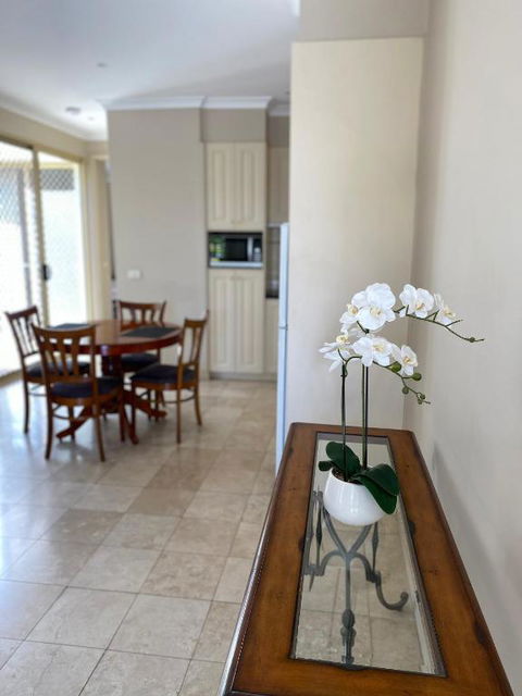 Acacia Terraces - Maitland Accommodation 3