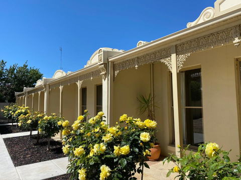 Acacia Terraces - Maitland Accommodation 1