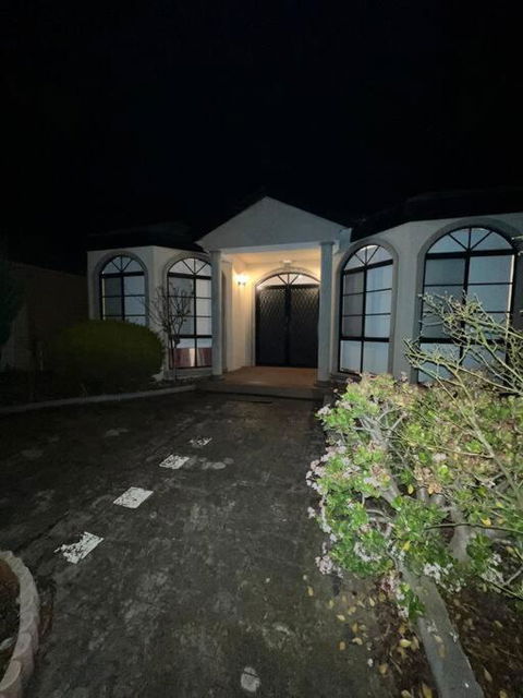 Affordable Getaways - Maitland Accommodation 1