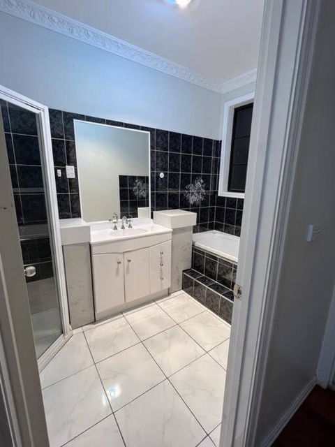 Affordable Getaways - Maitland Accommodation 4