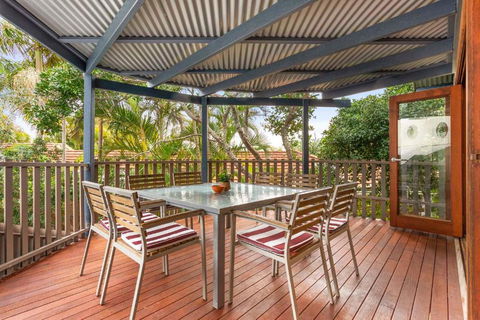 A Perfect Stay - Beach House At Tallows - Maitland Accommodation 0