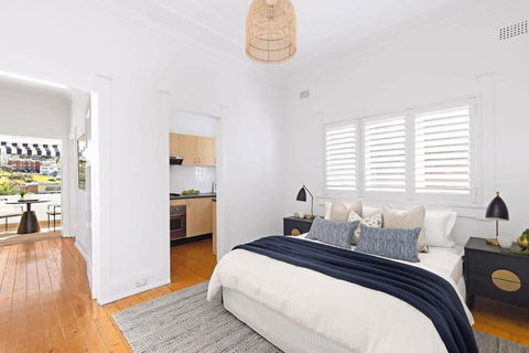 Absolute Seafront Bronte - Maitland Accommodation 2