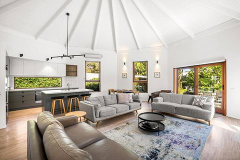 Aireys Inlet Getaway - Maitland Accommodation 3