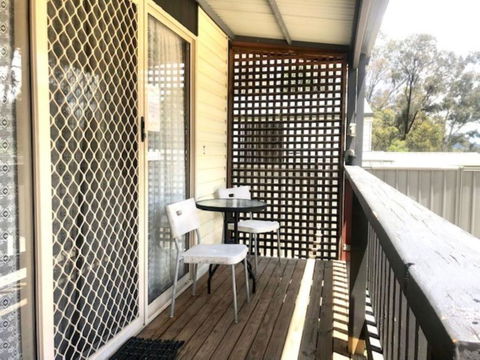 Alexandra Parklife Studio 5 - Maitland Accommodation 2