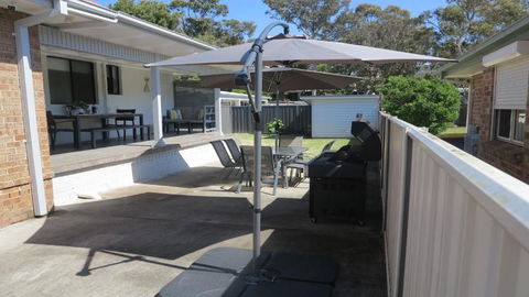 Alka Beach House - Maitland Accommodation 2