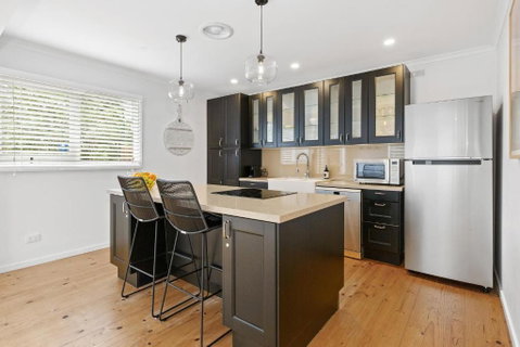 All Decked Out - Beach Retreat In Central Blairgowrie - Maitland Accommodation 4