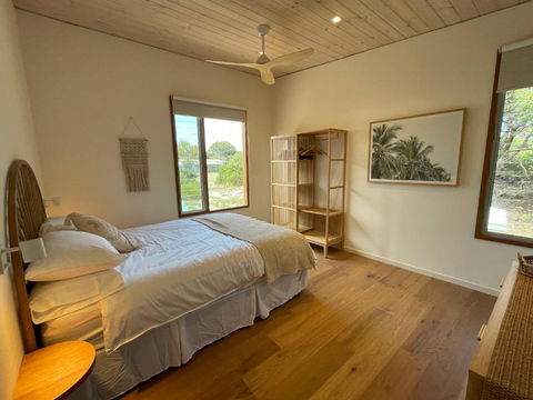 Alloca Beach Shack - Maitland Accommodation 3