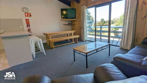 Alpha Centauri 8 - Maitland Accommodation 3