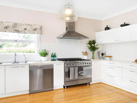 Amber Cottage - Maitland Accommodation 4