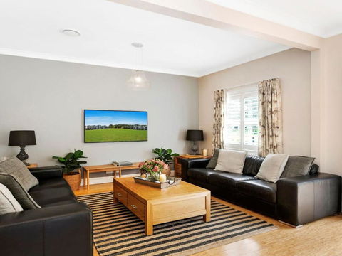 Amber Cottage - Maitland Accommodation 1