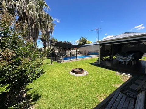 Anglers Paradise Yarrawonga - Maitland Accommodation 1