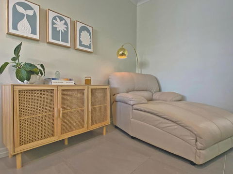 Apipi Holiday House - Maitland Accommodation 1