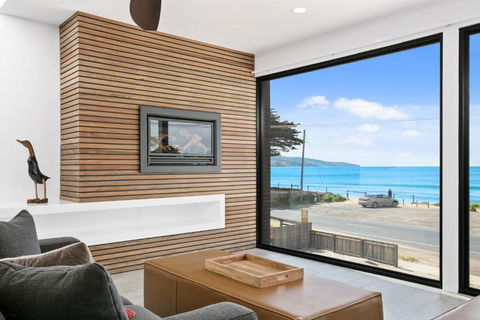 Apollo Bay Beach House - Maitland Accommodation 0