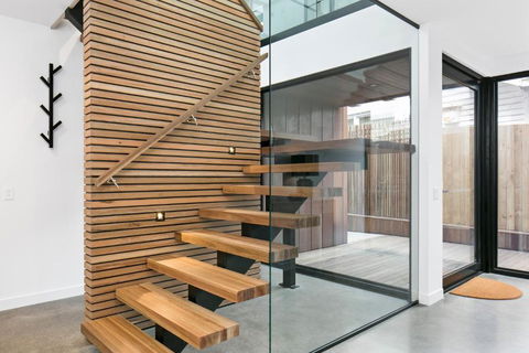 Apollo Bay Beach House - Maitland Accommodation 4