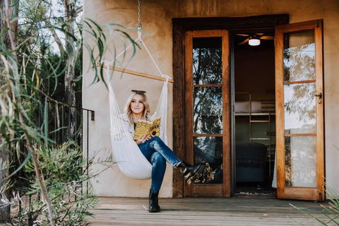 Apple Tree Cottage - An Idyllic Country Reset - Maitland Accommodation 4