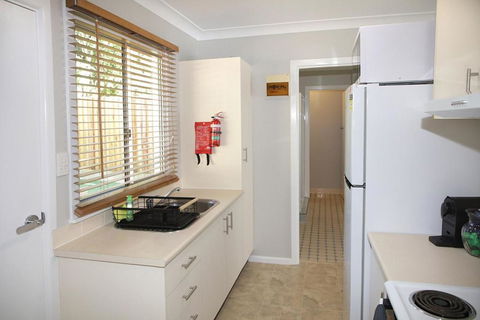 Armidale Cottage - All You Need On Taylor - Maitland Accommodation 3