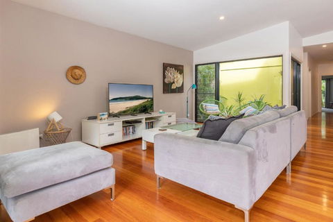 At Lizzie - Maitland Accommodation 2