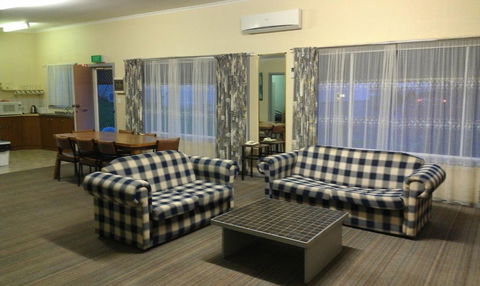 Avalon Motel - Maitland Accommodation 2