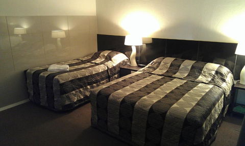 Avalon Motel - Maitland Accommodation 0