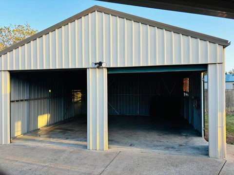 Avoca House - Maitland Accommodation 4