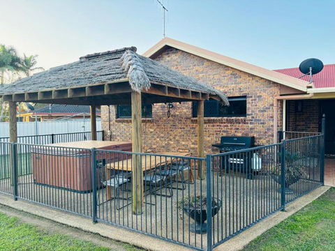 Avoca House - Maitland Accommodation 3