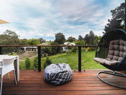 Away - Maitland Accommodation 1